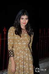 Hebah Patel at Eedorakam Aadorakam Movie Gummadikaya Function